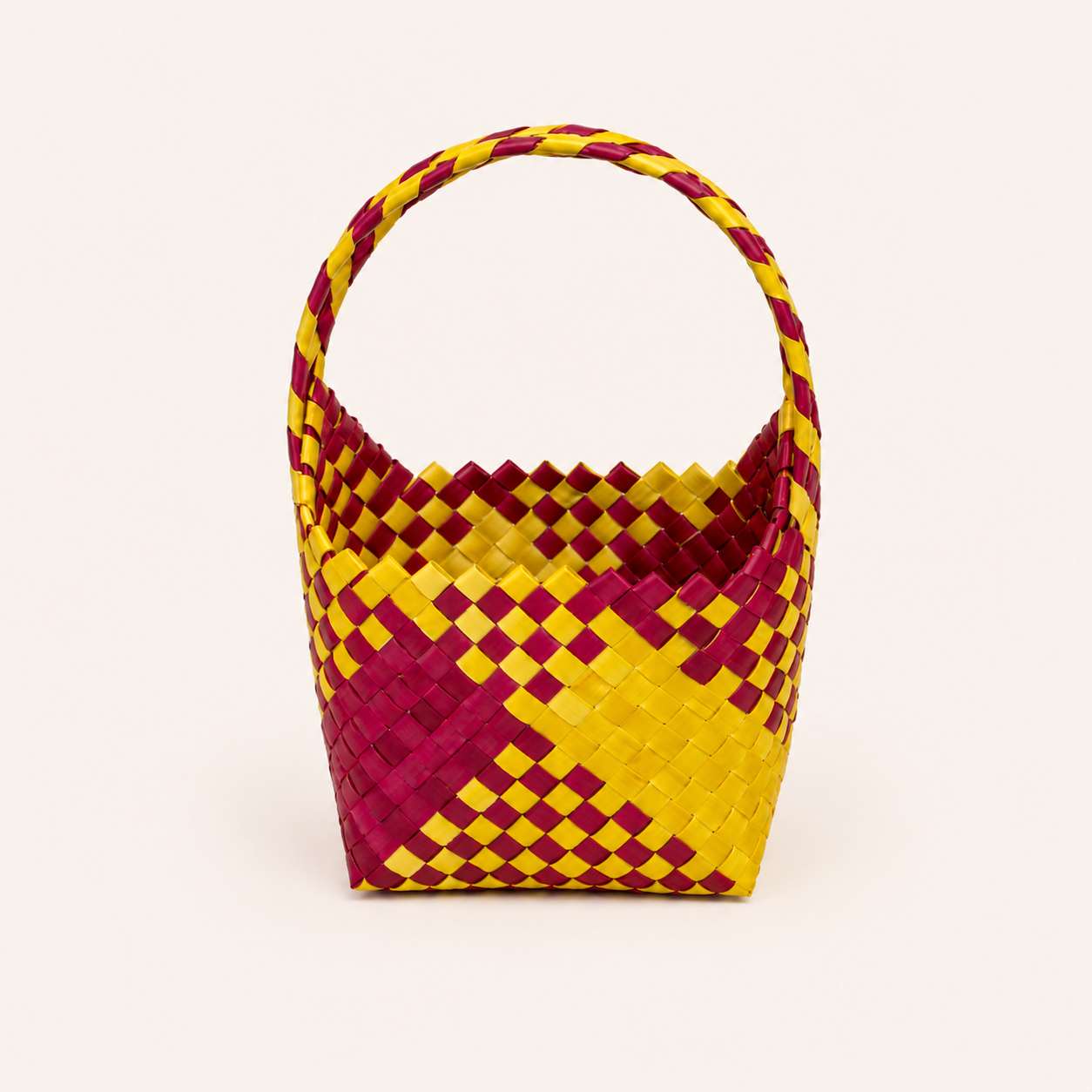 Arch carry basket