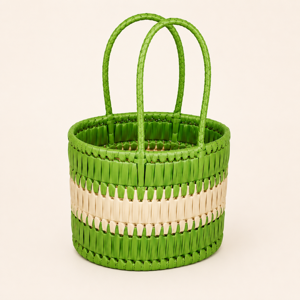 Palm fusion oval basket