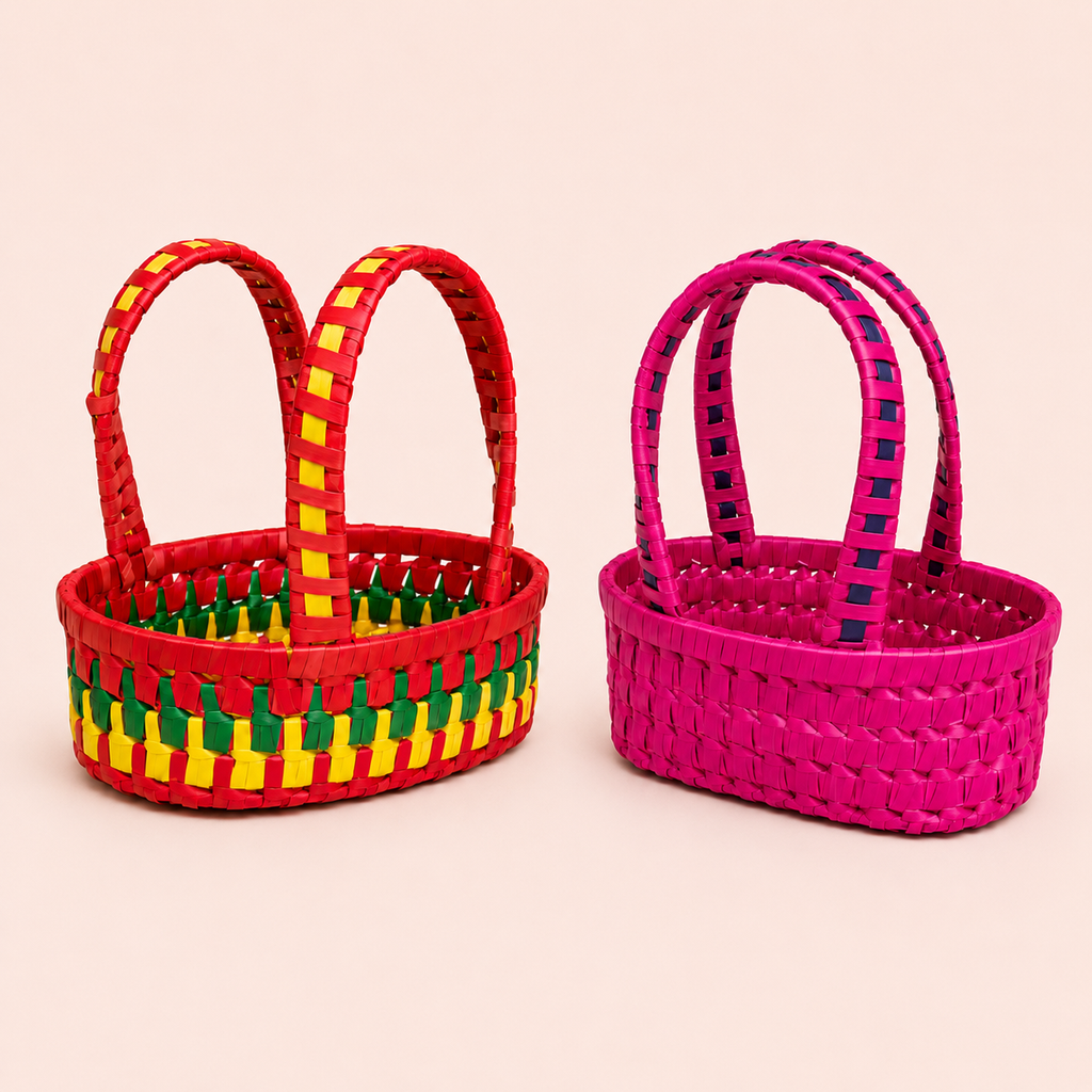 Petite oval basket